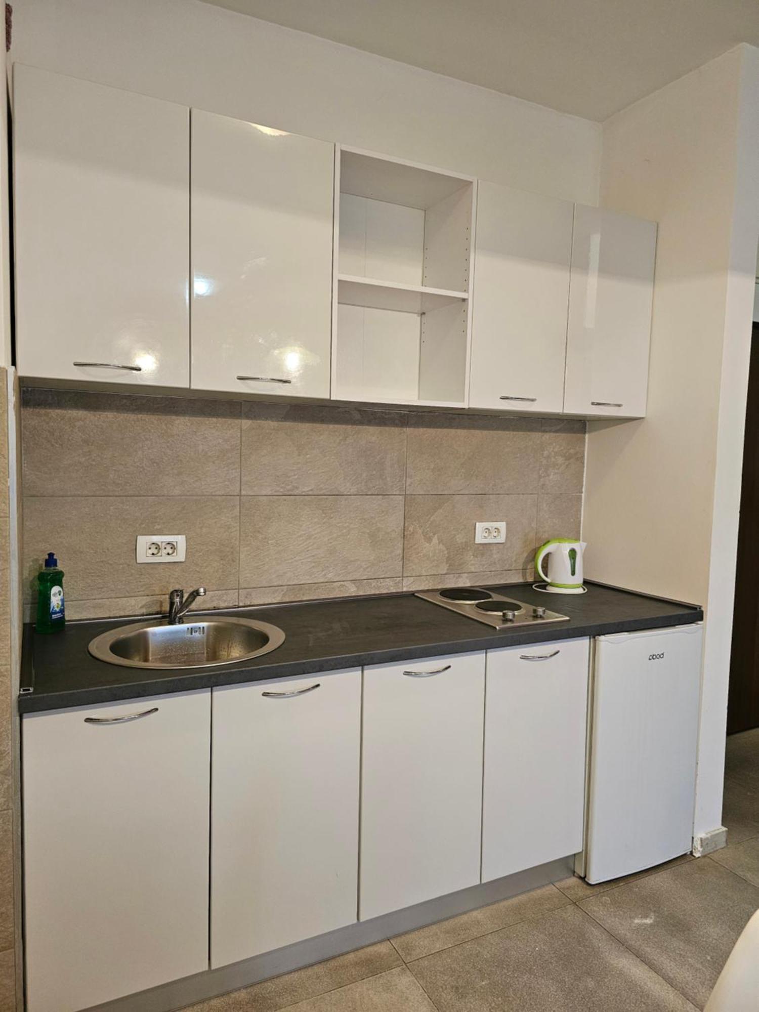 Naki Apartman Apartment พอดโกริกา ห้อง รูปภาพ